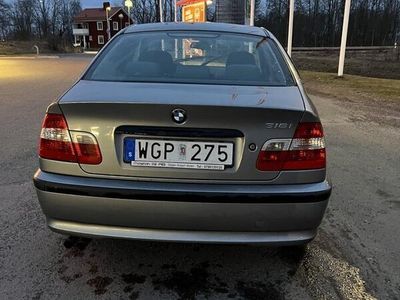 begagnad BMW 316 I Sedan