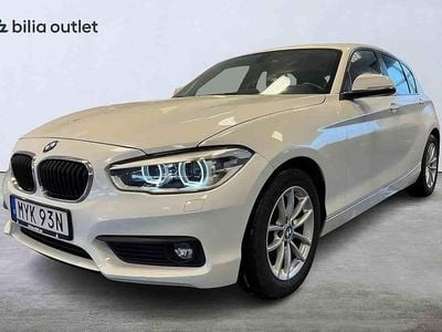 Begagnad BMW 118 2019 Vit Halvkombi