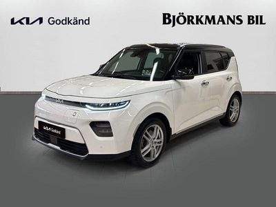 Begagnad Kia Soul EV Advance 150 kW (204 HK) 2023 /f1d/ clear white / black (s) SUV