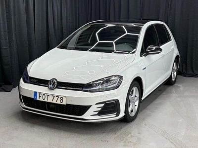 Vit Begagnad 2018 VW Golf VII GTE Halvkombi | 124 900 kr (Bra pris)