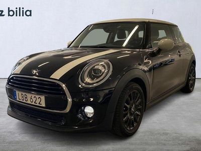 Svart Begagnad 2018 Mini Cooper Pepper Halvkombi | 149 900 kr (Marknadspris)