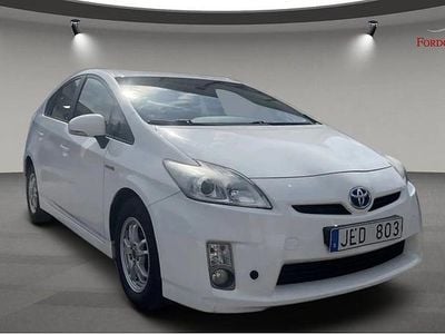 Begagnad Toyota Prius 136 HK (100 kW) 2010 Vit Halvkombi
