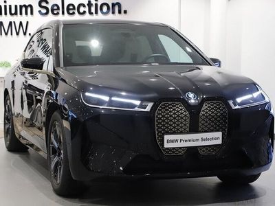 begagnad BMW iX xDrive40 Sportpaket 2022, SUV