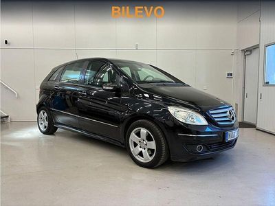 Mercedes B200