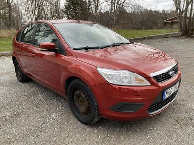 begagnad Ford Focus 5-dörrars 1.8 Flexifuel Euro 4