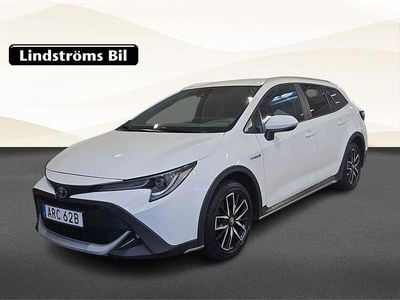 Vit Begagnad 2021 Toyota Corolla Kombi | 284 900 kr (Marknadspris)