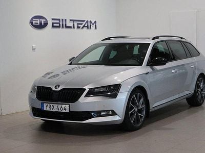 Silver ( brilliant silver metallic) Begagnad 2017 Skoda Superb SportLine Kombi | 264 900 kr (Dyr)