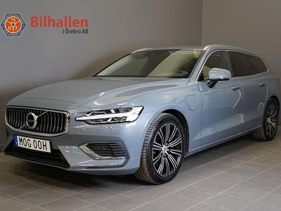 Grå Begagnad 2022 Volvo V60 Inscription Kombi | 329 900 kr