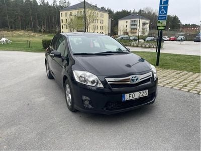 Toyota Auris Hybrid
