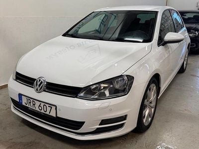 Vit Begagnad 2015 VW Golf VII GT Halvkombi | 129 000 kr (Marknadspris)