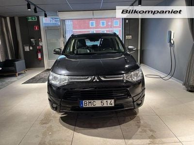Svart Begagnad 2013 Mitsubishi Outlander SUV | 89 000 kr (Marknadspris)