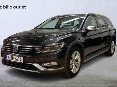 Grå Begagnad 2018 VW Passat Alltrack Kombi | 269 900 kr