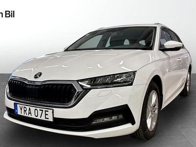 Begagnad Skoda Octavia Ambition 110 HK (80 kW) 2022 Vit Kombi