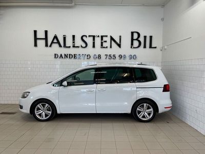 begagnad VW Sharan 2.0 TDI 4M Aut Premium 70th Drag Värmare Svensksåld