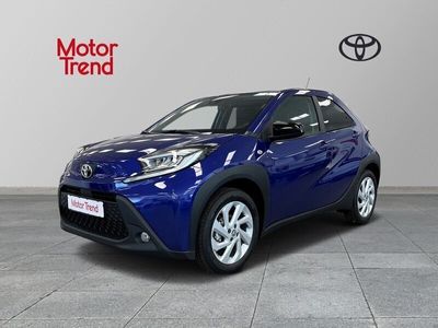 begagnad Toyota Aygo X 1.0 Automat Play Comfort & Style Pack NY