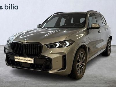 Begagnad BMW X5 M Sport 490 HK (360 kW) 2025 Grå SUV