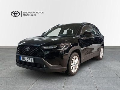 Begagnad Toyota Corolla Cross Active 140 HK (102 kW) 2025 Svart SUV