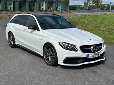 Mercedes C63 AMG
