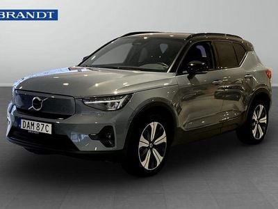 Begagnad Volvo XC40 Plus 175 kW (238 HK) 2023 Grå SUV