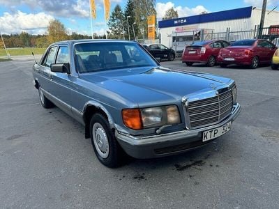 Ljusblå Begagnad 1985 Mercedes 280 SE Sedan | 49 900 kr