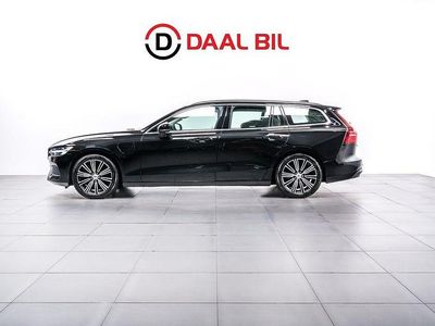 Begagnad Volvo V60 Core 350 HK (257 kW) 2023 Svart Kombi