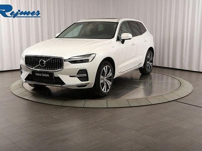 Vit Begagnad 2022 Volvo XC60 Core SUV | 429 900 kr (Bra pris)