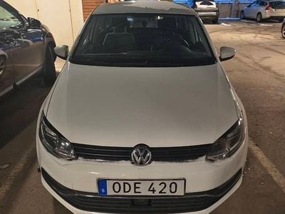 Begagnad VW Polo 90 HK (66 kW) 2016 Halvkombi