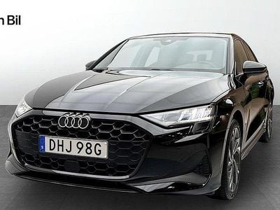 Svart Begagnad 2025 Audi A3 Sportback Premium Halvkombi | 329 000 kr (Lite dyr)