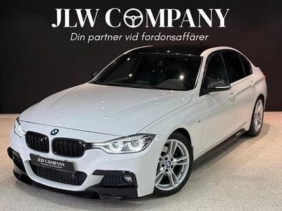 Begagnad BMW 330 M Performance 252 HK (185 kW) 2016 Vit Sedan