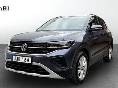 Grå Begagnad 2024 VW T-Cross Life SUV | 249 900 kr (Marknadspris)