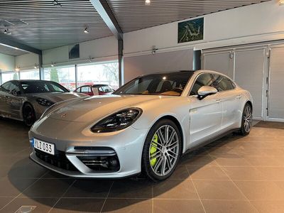 begagnad Porsche Panamera Turbo S E-Hybrid Executive Long Wheel Base