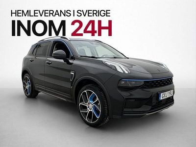 Begagnad Lynk & Co 01 261 HK (191 kW) 2022 Svart SUV