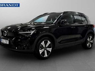 Begagnad Volvo XC40 Single Motor 175 kW (238 HK) 2023 Svart SUV
