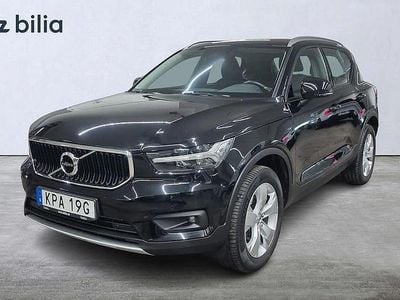 Svart Begagnad 2019 Volvo XC40 Momentum SUV | 239 000 kr (Marknadspris)