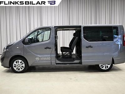 Grå Begagnad 2018 Opel Vivaro Minibuss | 198 750 kr