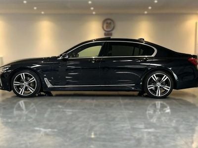 Begagnad BMW 740 M Sport 327 HK (240 kW) 2018 Svart Sedan