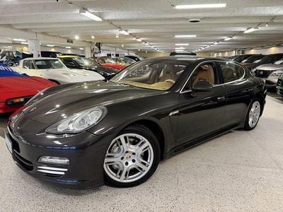 Grå Begagnad 2010 Porsche Panamera 4S Sedan | 229 900 kr (Marknadspris)