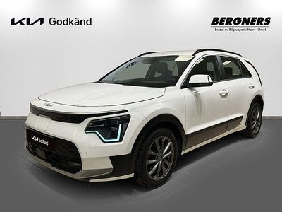 Vit Begagnad 2022 Kia e-Niro SUV | 299 900 kr (Lite dyr)