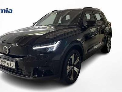 Begagnad Volvo XC40 Core 185 kW (252 HK) 2022 Svart SUV