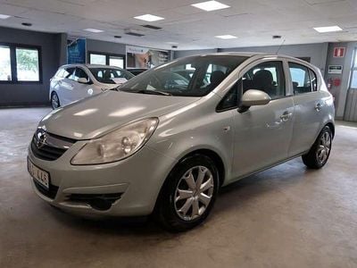 Grå Begagnad 2008 Opel Corsa Halvkombi | 39 500 kr (Dyr)