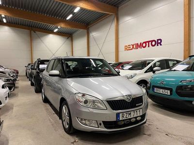 Silver Begagnad 2014 Skoda Fabia Halvkombi | 59 900 kr