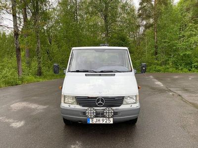 Vit Begagnad 1997 Mercedes Sprinter Van | 89 900 kr