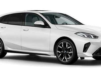 Vit Ny 2026 BMW 120 Halvkombi | 461 600 kr