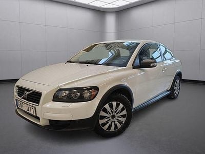 Vit Begagnad 2007 Volvo C30 Kinetic Halvkombi | 37 500 kr (Marknadspris)