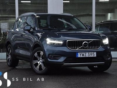 Mörkblå Begagnad 2018 Volvo XC40 Inscription SUV | 254 900 kr (Marknadspris)