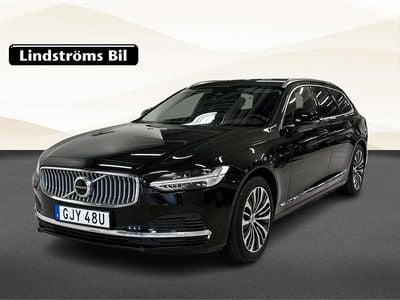 Begagnad Volvo V90 Core 404 HK (297 kW) 2022 Svart Kombi