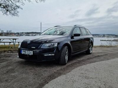 begagnad Skoda Octavia Combi RS 2.0 TDI RS Euro 5