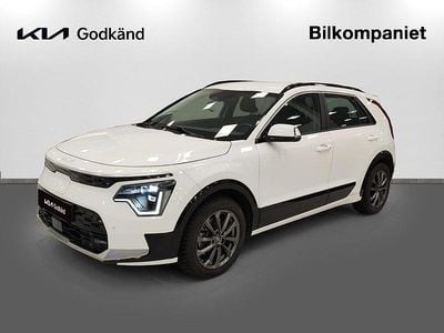 Vit Begagnad 2022 Kia e-Niro SUV | 314 800 kr (Marknadspris)