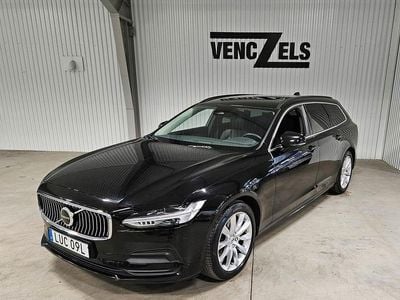 Begagnad Volvo V90 Momentum 198 HK (145 kW) 2022 Svart Kombi