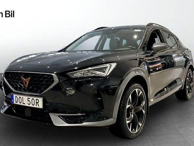 Svart (midnight black metallic) Begagnad 2022 Cupra Formentor SUV | 244 900 kr (Marknadspris)